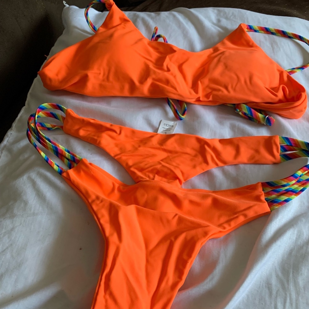 Bikini